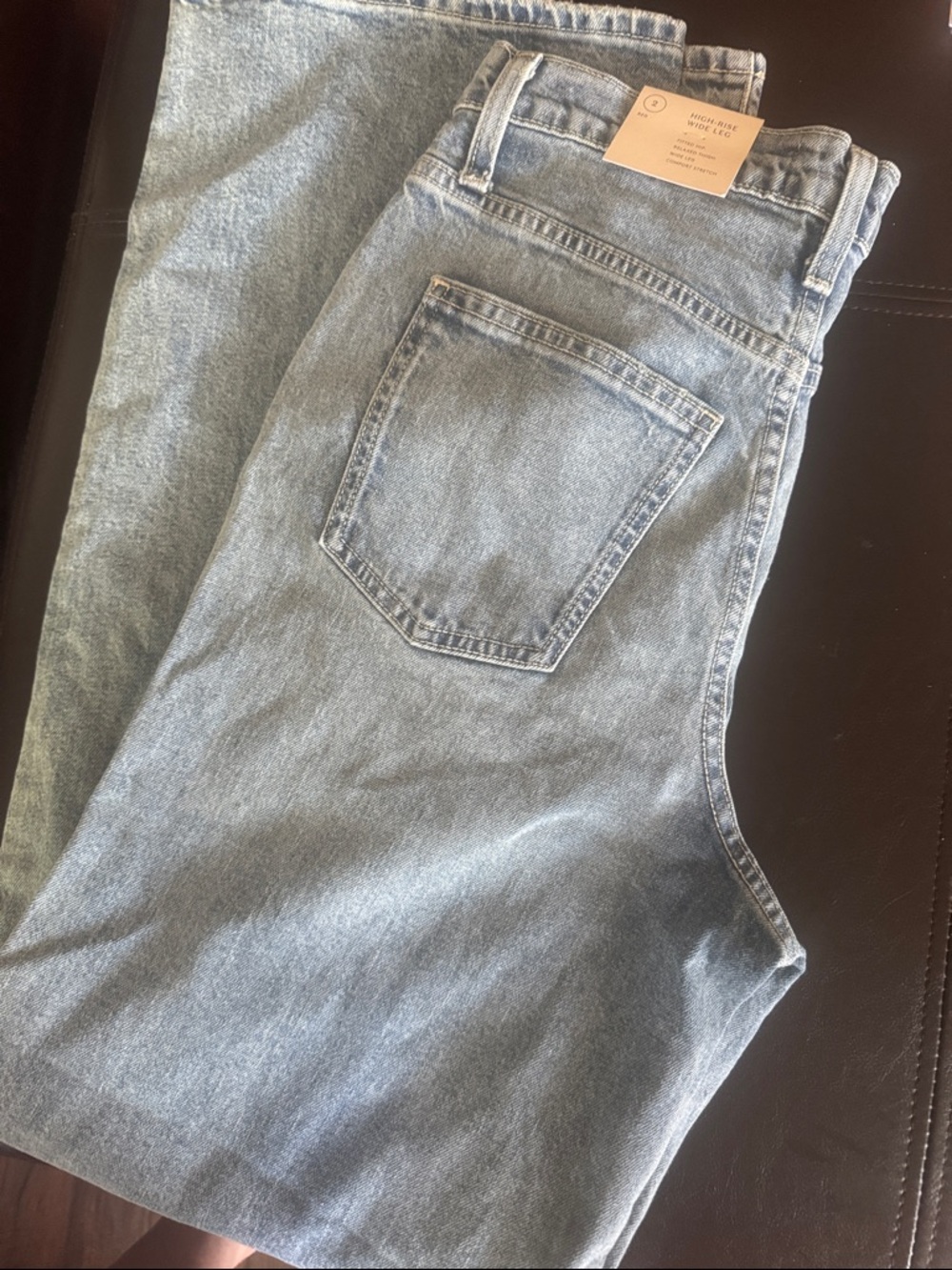 NEW wide leg Universal Thread High-Rise Women's Light Blue Denim Jeans sz 2R